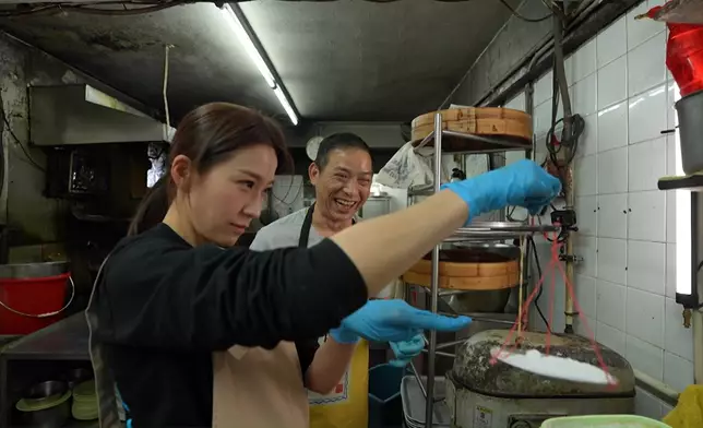 佢話呢個量調味嘅秤好有古裝Feel。