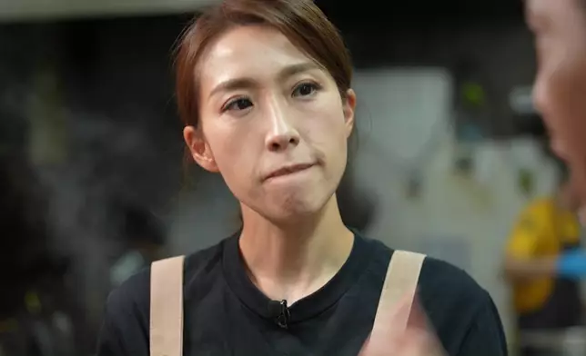 不過因為整極都唔好畀師傅訓話，搞到佢眼濕濕。