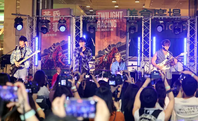 雲集多位新世代音樂勢力親臨現場表演。