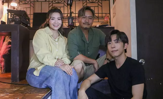 (左起) 練美娟、謝君豪、呂爵安