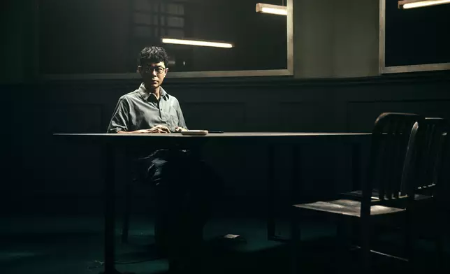 古天樂變身冷面偵探。