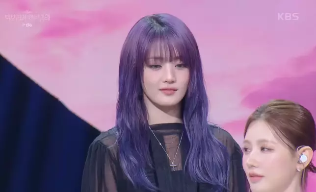 朴寶劍在節目中向Minnie「表白」。 節目影片截圖