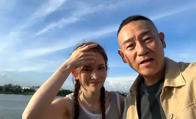 影足10張仲包埋揸機