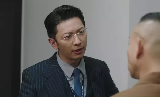 兩位嘅微表情都勁精彩。