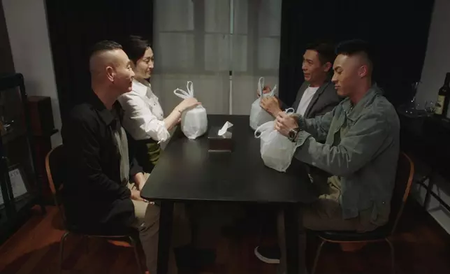 呢個場口由於太離奇，喺內地已經成為討論度極高嘅名場面。