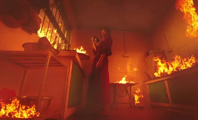 謝雪心呢場戲訊息量極高，而佢亦單靠微表情演活咗角色當時心理狀態。