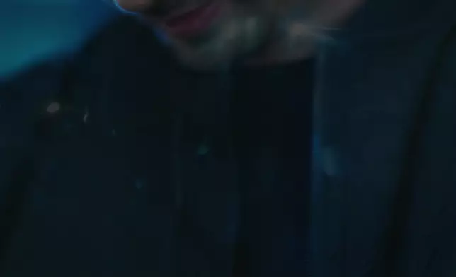 Ronny原來唔止演惡人得，連演極邪惡變態化身都一樣入型入格，難怪獲讚演戲有天份。