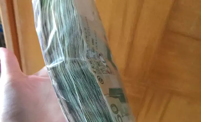 有網友就表示喜歡儲50蚊紙，「儲夠一疊入落銀行，當旅行津貼」。Threads圖片