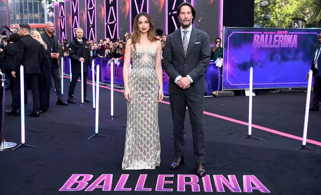 女主角「邦女神」安娜迪艾瑪絲與「殺神」奇洛李維斯攜手現身《殺神John Wick之芭蕾殺姬》倫敦首映。