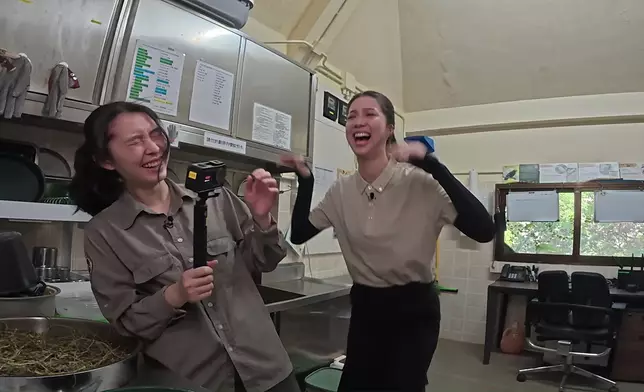 呢個Hera畀蟲蟲嚇到彈起連環圖真係勁搞笑，重點係Melody嘅表情。