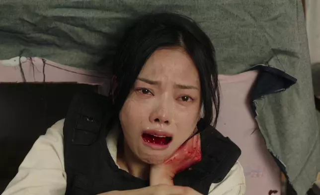 林熹瞳中槍身亡集驚訝錯愕不甘心淒涼複雜情緒於一身。