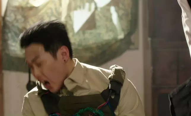 傅嘉莉全場戲都係靠想像演出嚟，真心勁！