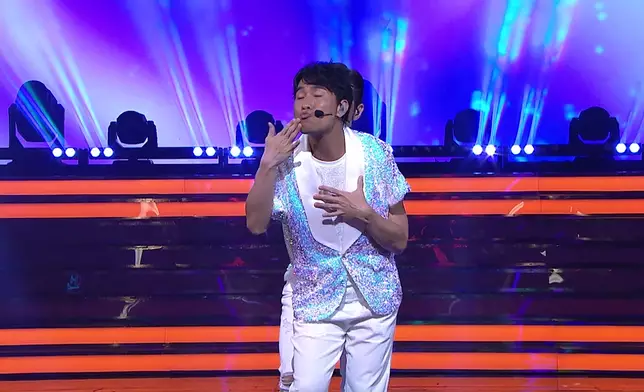 李金凱送出飛吻