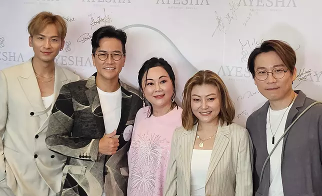 詩琳集團老闆謝欣玲(中)與周吉佩、區永權、李佳、顏米羔