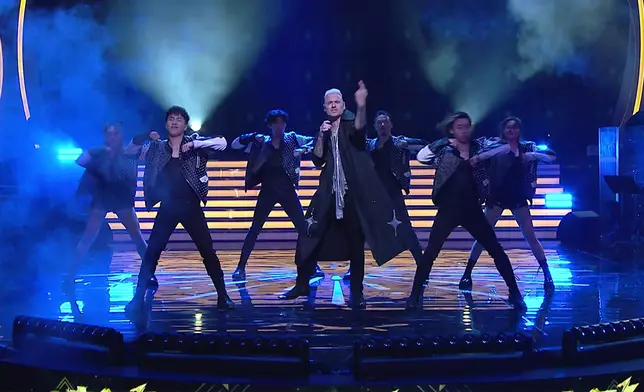 決勝快歌占士丁丁《I Will Rock You》