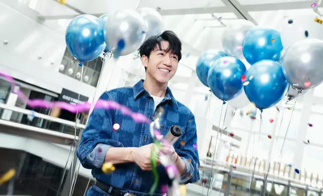 Jay Fung表示父母每次返港都會帶他們行又一城