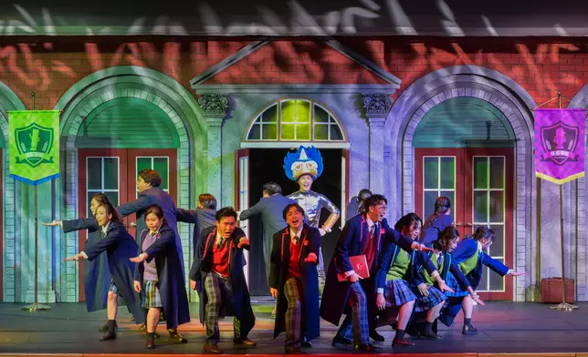 律政司在香港文化中心大劇院舉行大型法治戲劇日，上演「透過戲劇實踐法治」計劃劇目《律政學院摘星大冒險》。 政府新聞處圖片