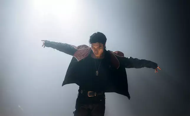 是他眾多首自己寫的作品中，構思和創作花最長時間的一首歌，更是最難寫的一首歌。