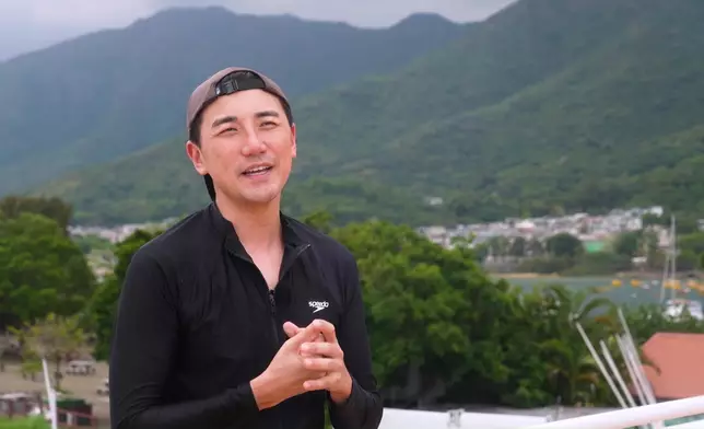 洪永城當正愛犬Molly係家中大家姐。