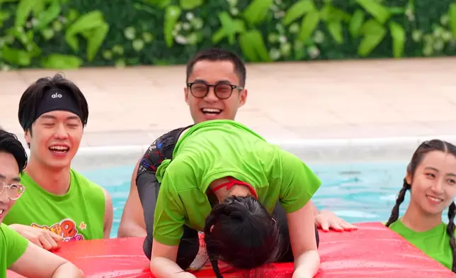 馮盈盈被話樣似李珊珊，勁驚講錯嘢