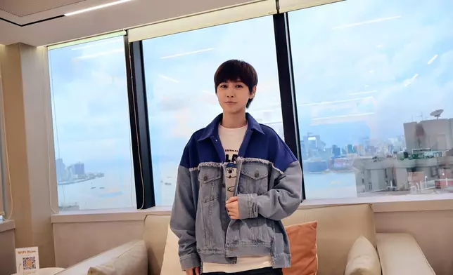 以七首歌曲探討現代人面對壓力與自我要求的掙扎（本網記者攝）