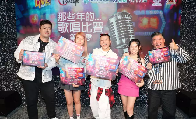 左起：優異獎倪震權、亞軍林韻姍、冠軍李國煒、季軍鄧佩珊、優異獎劉建偉