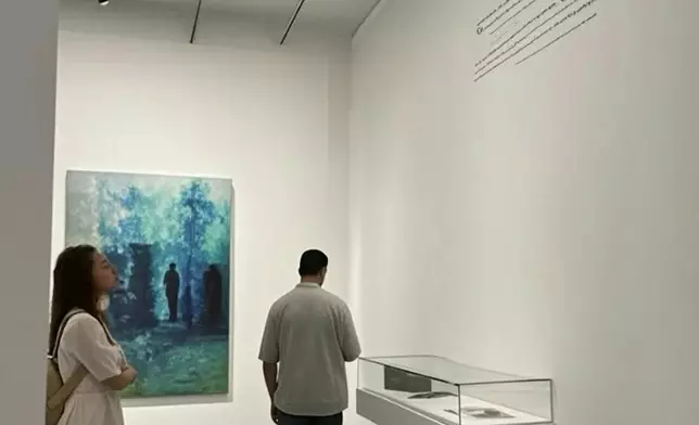 徐子珊在法國被網民「野生捕獲」。