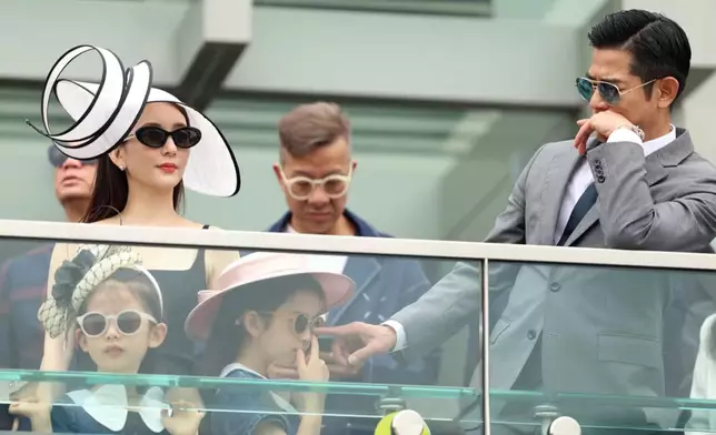 方媛與郭富城以情侶裝造型亮相