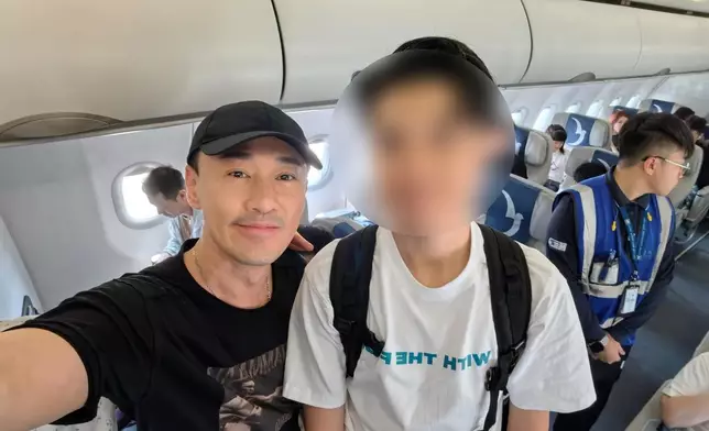 林峯與鐵粉合照