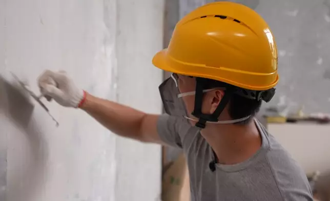 學批灰，水泥工。