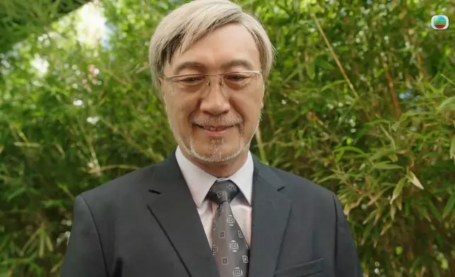 區軒瑋