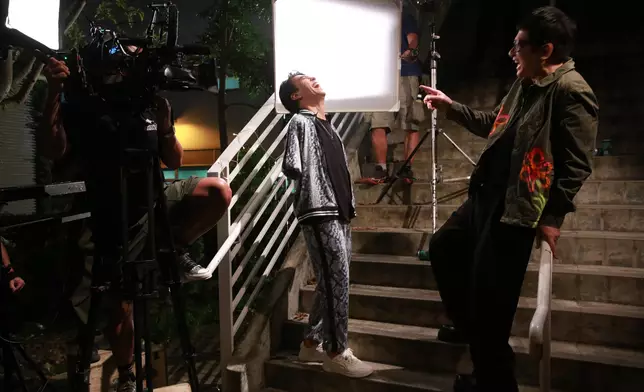 單立文自揭聽金凱《今生今世》落下男兒淚。