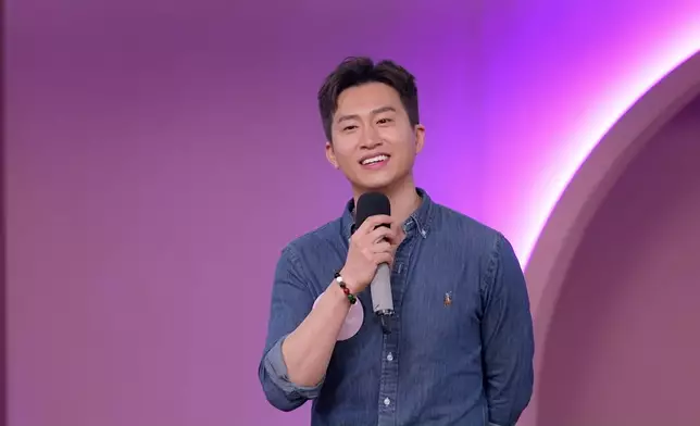 現場氣氛有幾粉紅，唔使講啦。