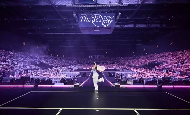 太妍與全場粉絲大合照。twitter圖片