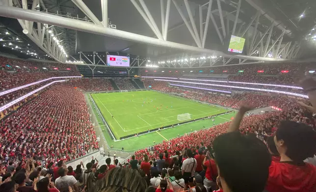 去年6月，亞洲盃足球外圍賽第三圈賽事在啟德體育園主場館舉行。資料圖片