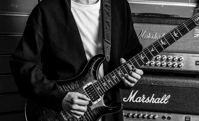 結他手：鄧明輝