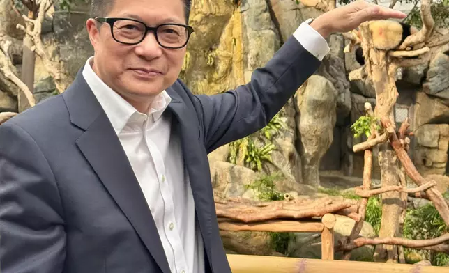 鄧炳強首次探訪家姐細佬。鄧炳強FB圖片