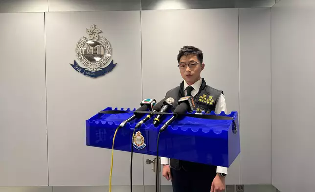 灣仔警區反三合會行動組第二隊主管胡偉祺督察。