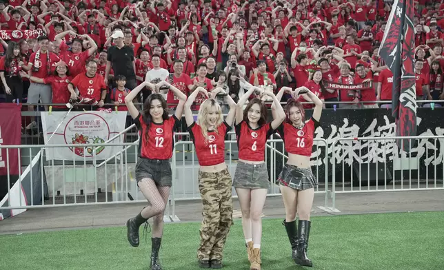 VIVA自嘲開騷要等五年。