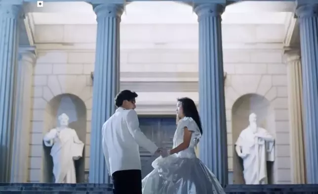 經典電影《天若有情》其中一場重要的戲份於聖瑪加利大堂取景。