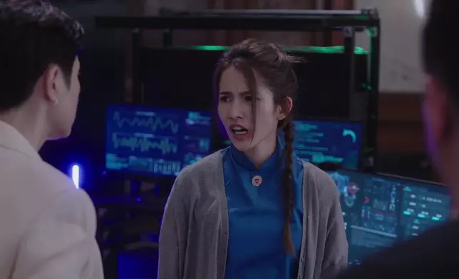 學生Look就夠叛逆。