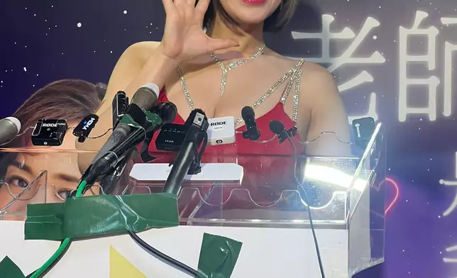 巴士的報記者攝