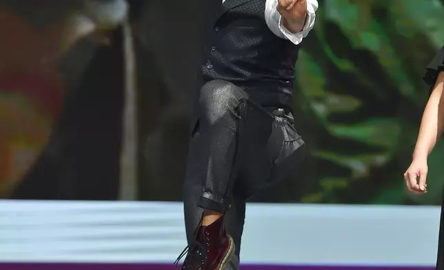 外貌廿年如一日。