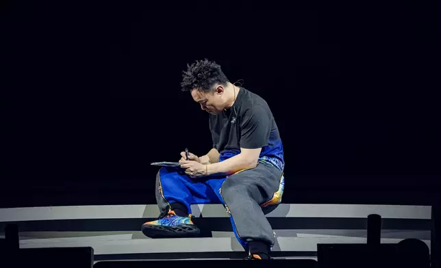 陳奕迅《FEAR and DREAMS》