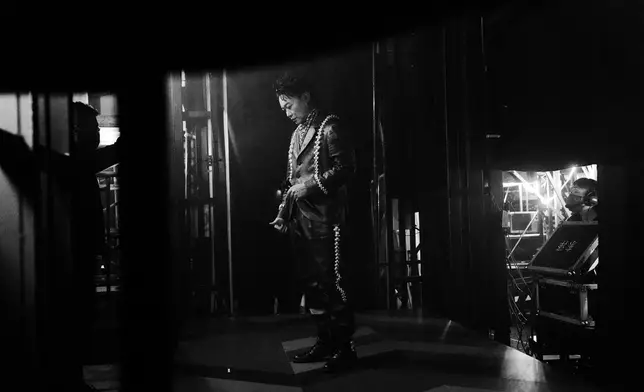 《FEAR and DREAMS: NOW is the only reality》