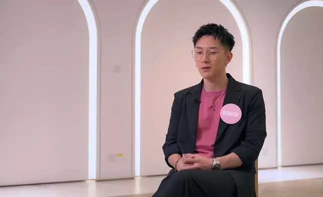 Eddie即刻好似謝咗少少。