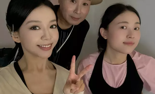 梁嘉莹小紅書圖片