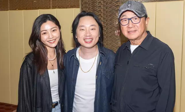 衛詩雅、許冠文