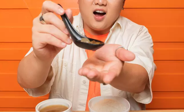 Fatboy想約花姐撐枱腳食二人餐消暑。