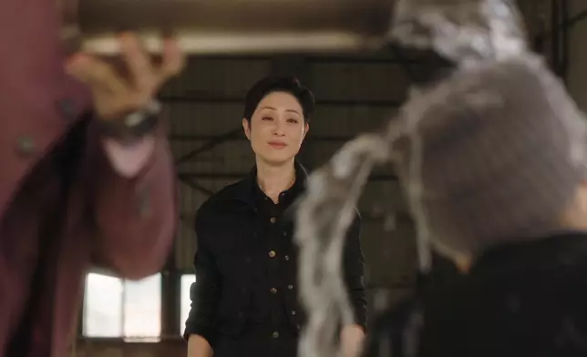 呢個帶淚嘅復仇眼神，充滿深層的哀痛。